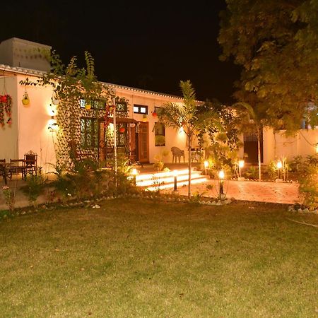 Gc Farms Villa Ayodhya Luaran gambar