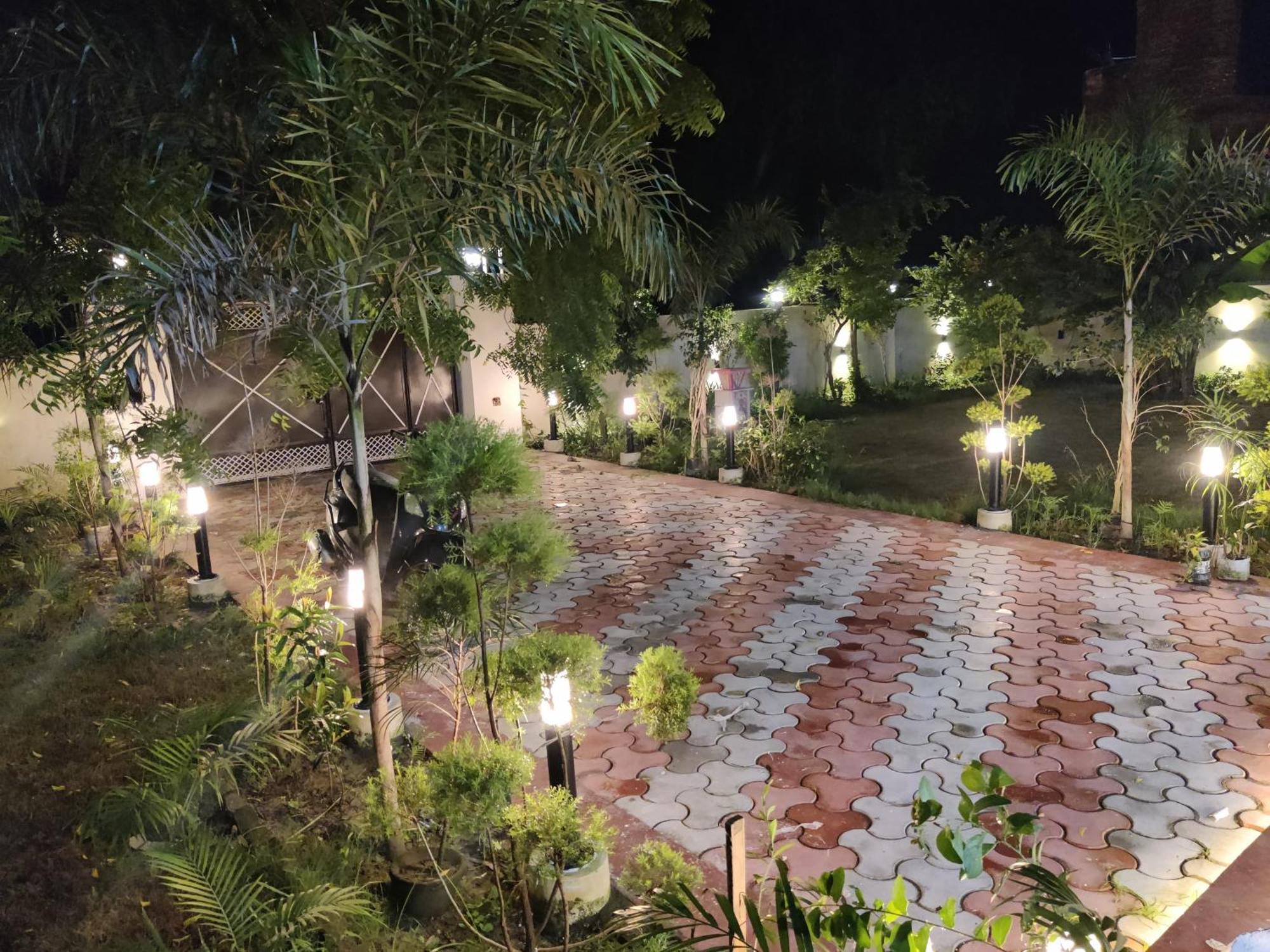 Gc Farms Villa Ayodhya Luaran gambar