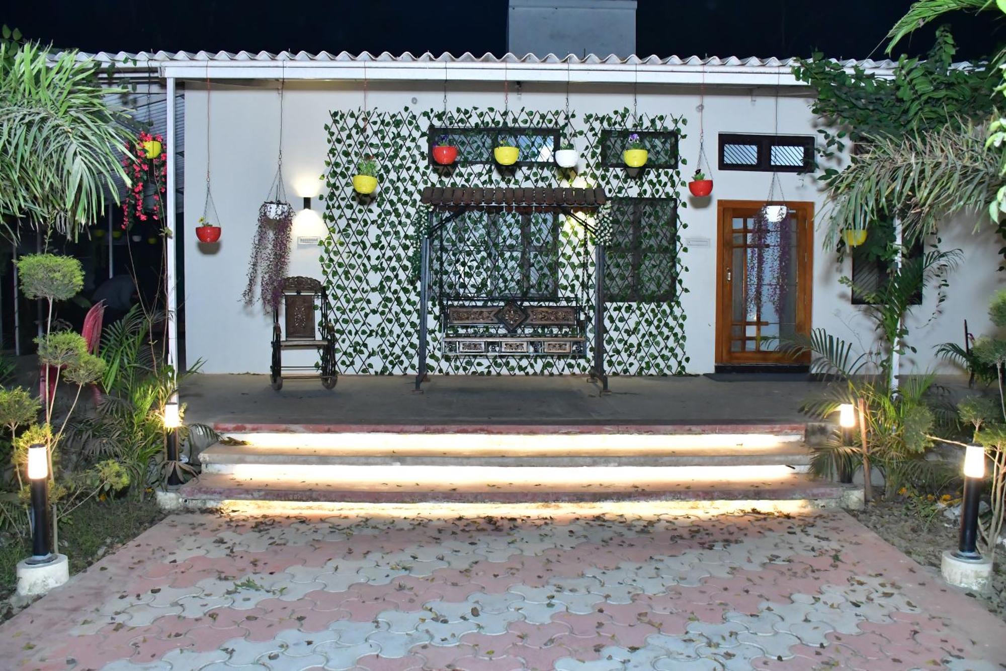 Gc Farms Villa Ayodhya Luaran gambar
